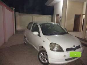 Toyota Vitz - 2001