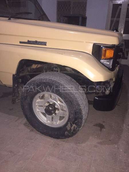 Toyota Land Cruiser - 1987 TWINS browni Toyota Land Cruiser - 1987 TWINS browni Image-5