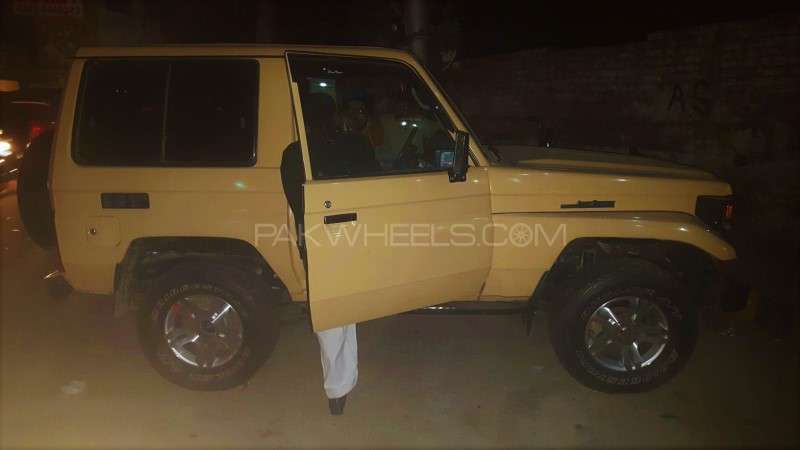 Toyota Land Cruiser - 1987 TWINS browni Toyota Land Cruiser - 1987 TWINS browni Image-7