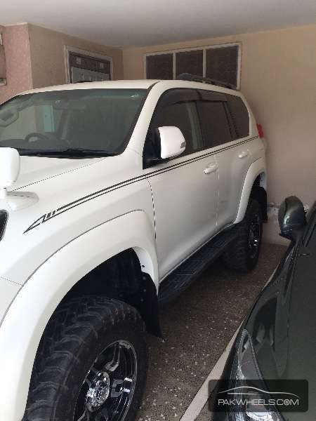 Toyota Prado - 2010 MONSTER TRUCK Toyota Prado - 2010 MONSTER TRUCK Image-4