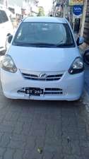 Daihatsu Mira - 2011