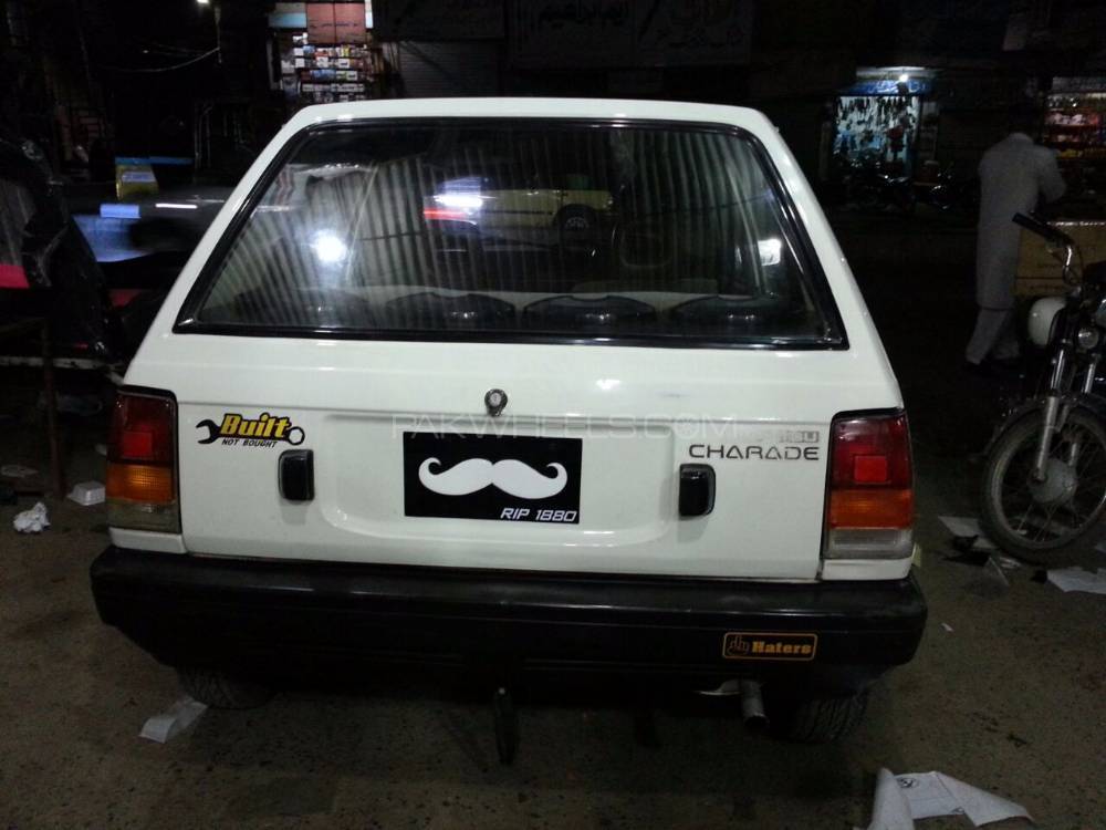 Daihatsu Charade - 1984  Daihatsu Charade - 1984  Image-2