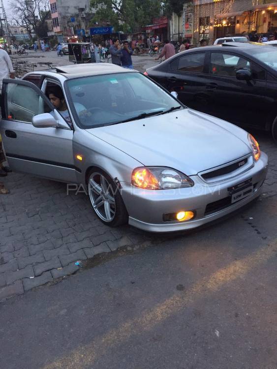 Honda Civic - 2000  Honda Civic - 2000  Image-5