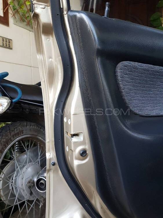 Honda Civic - 2000 Goldie Honda Civic - 2000 Goldie Image-17