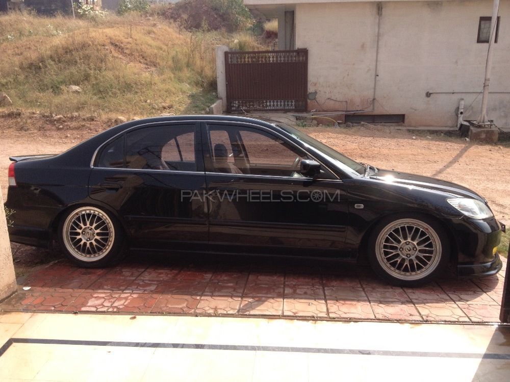 Honda Civic - 2005  Honda Civic - 2005  Image-3
