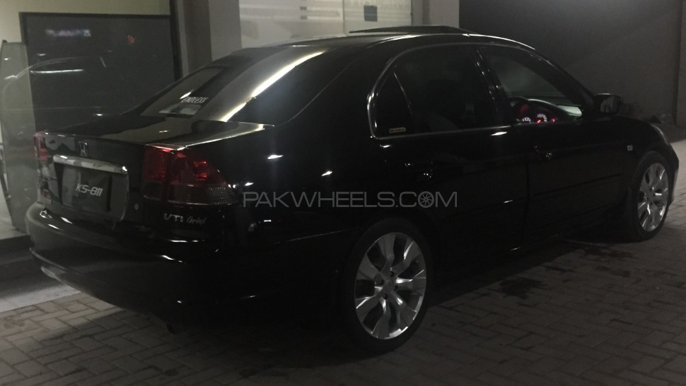Honda Civic - 2006  Honda Civic - 2006  Image-2