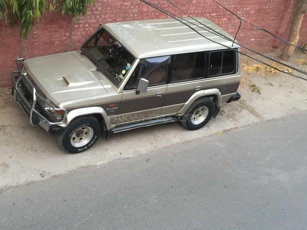 Mitsubishi Pajero - 1990  Mitsubishi Pajero - 1990  Image-5