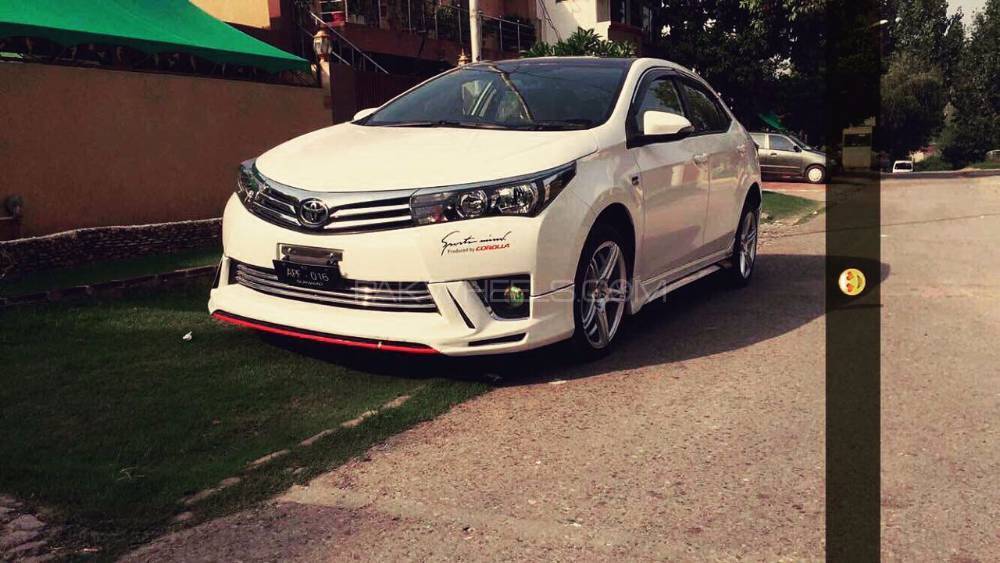 Toyota Corolla - 2015  Toyota Corolla - 2015  Image-2