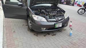 ہونڈا سوک - 2005