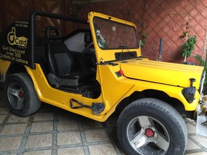 Jeep M 825 - 1980
