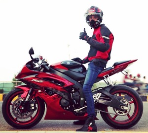 Yamaha YZF-R6 - 2011