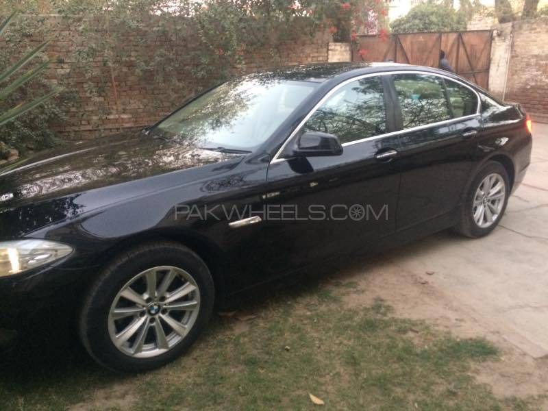 BMW 5 Series - 2013  Image-1