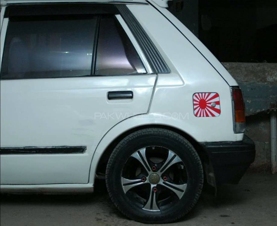 Daihatsu Charade - 1991  Daihatsu Charade - 1991  Image-4