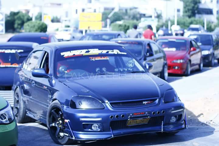 ہونڈا سوک - 2000  ہونڈا سوک - 2000  Image-2