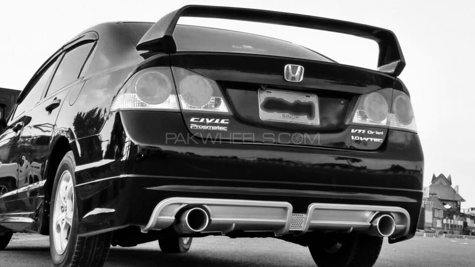 Honda Civic - 2011  Honda Civic - 2011  Image-4