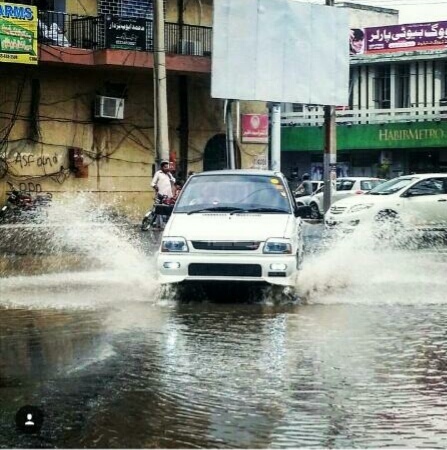 Suzuki Mehran - 2015  Suzuki Mehran - 2015  Image-2