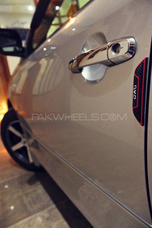 Toyota Premio - 2003  Toyota Premio - 2003  Image-2