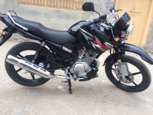 Yamaha YBR 125 - 2015