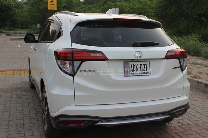 Honda Vezel - 2014  Honda Vezel - 2014  Image-3