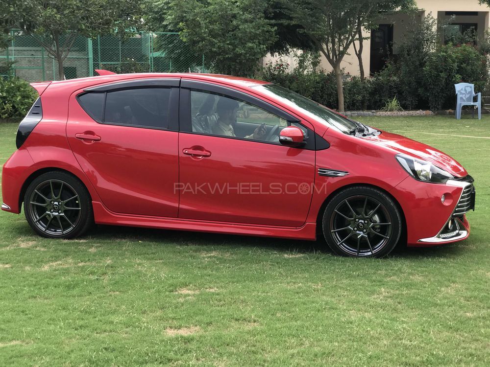 Toyota Aqua - 2014 Aqua Gs Toyota Aqua - 2014 Aqua Gs Image-3