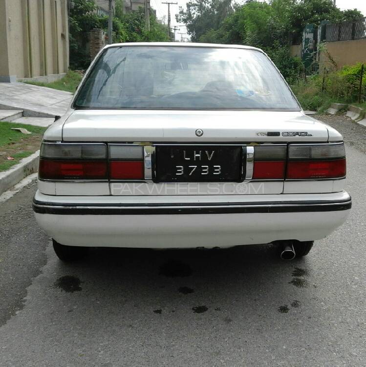 Toyota Corolla - 1988  Toyota Corolla - 1988  Image-2
