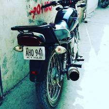 Suzuki GS 150 - 2015