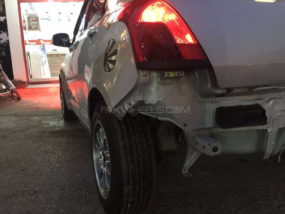 Suzuki Swift - 2011 Rola Suzuki Swift - 2011 Rola Image-4