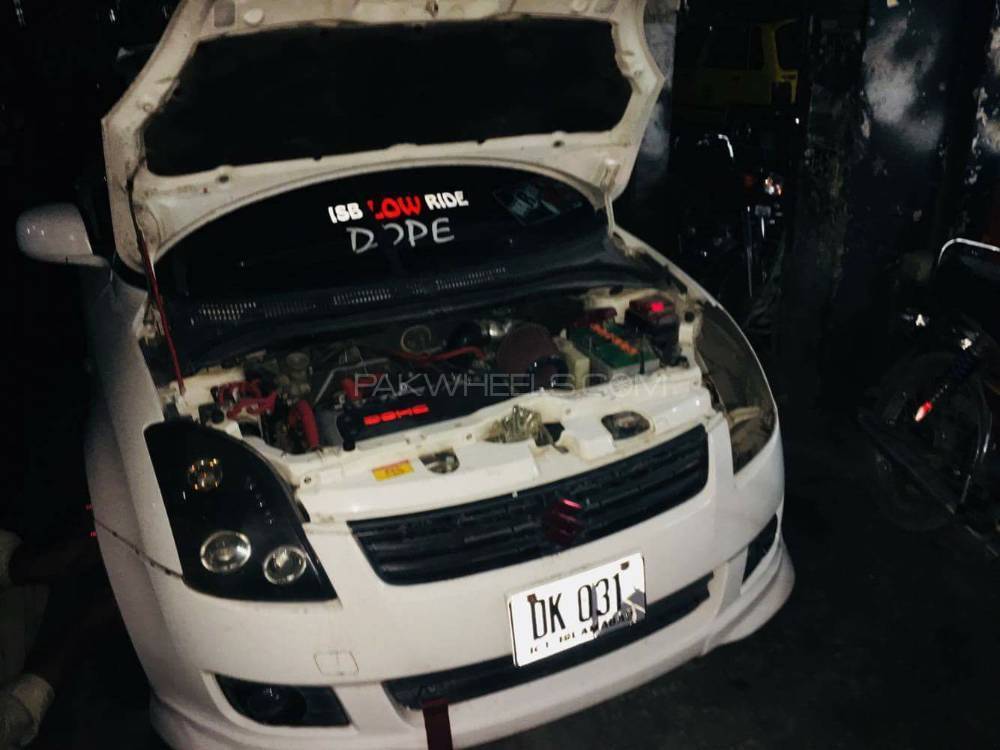 Suzuki Swift - 2015  Suzuki Swift - 2015  Image-2