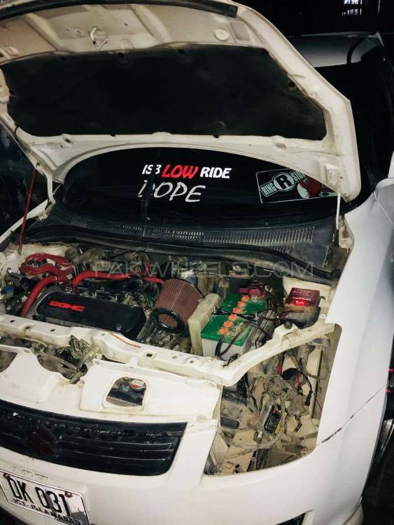 Suzuki Swift - 2015  Suzuki Swift - 2015  Image-3