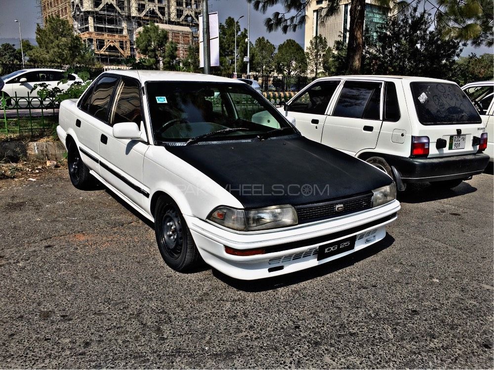 Toyota Corolla - 1990  Image-1