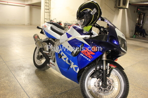 سوزوکی GSX-R600 - 1998