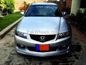 Honda Accord - 2003