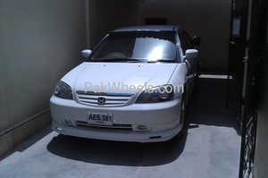 ہونڈا سوک - 2003