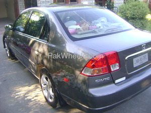Honda Civic - 2005