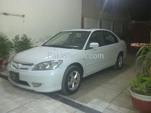 Honda Civic - 2005