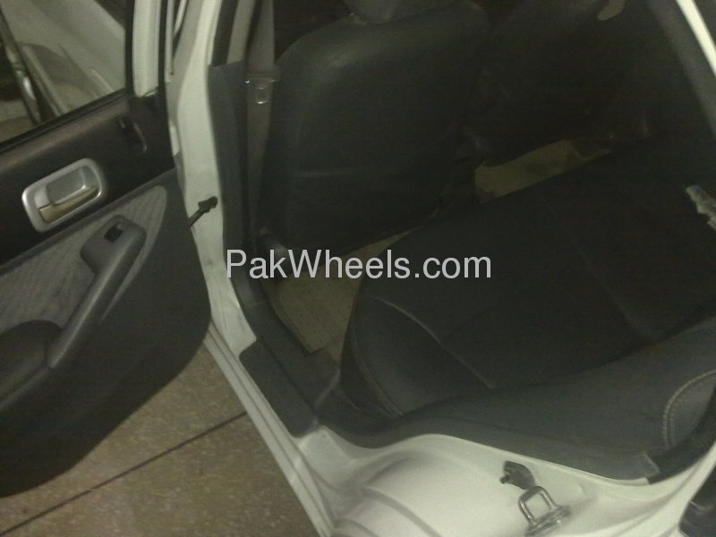 Honda Civic - 2005 lxo 3 Honda Civic - 2005 lxo 3 Image-5