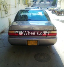 Toyota Corolla - 1999