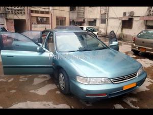 Honda Accord - 1995