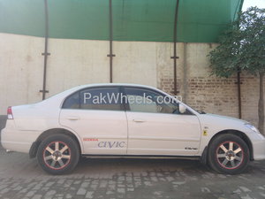 Honda Civic - 2005