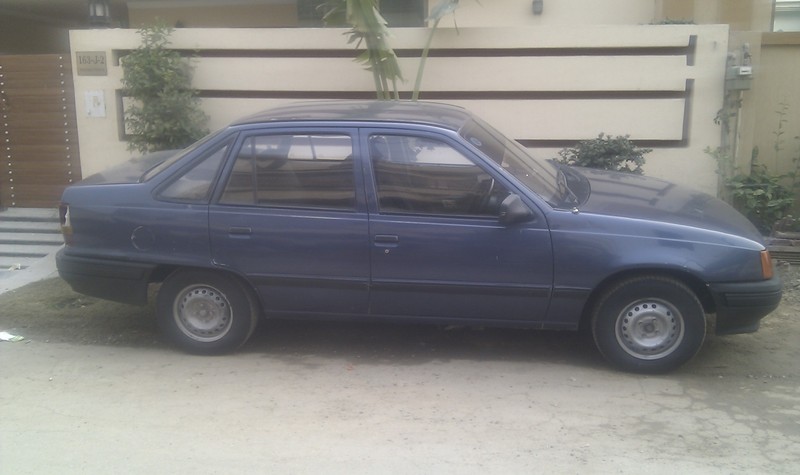 ڈیوو ریسر - 1993 Racer ڈیوو ریسر - 1993 Racer Image-2