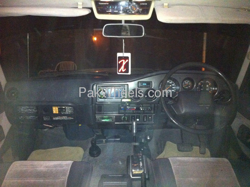 Toyota Land Cruiser - 1988 cruiser Toyota Land Cruiser - 1988 cruiser Image-6