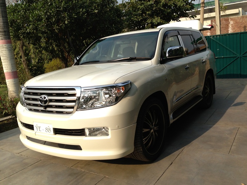 Toyota Land Cruiser - 2010 AXG- 60th Anniversary Toyota Land Cruiser - 2010 AXG- 60th Anniversary Image-3