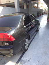 Honda Civic - 2005