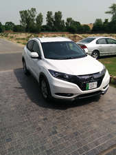 Honda Vezel - 2014