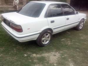 Toyota Corolla - 1987