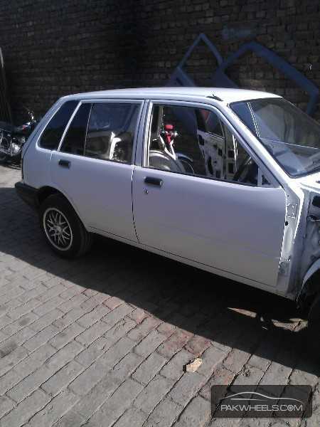 Suzuki Khyber - 1994 9011 Suzuki Khyber - 1994 9011 Image-3