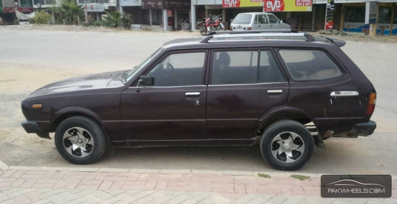 Toyota Corolla - 1977 Awaargi Toyota Corolla - 1977 Awaargi Image-3