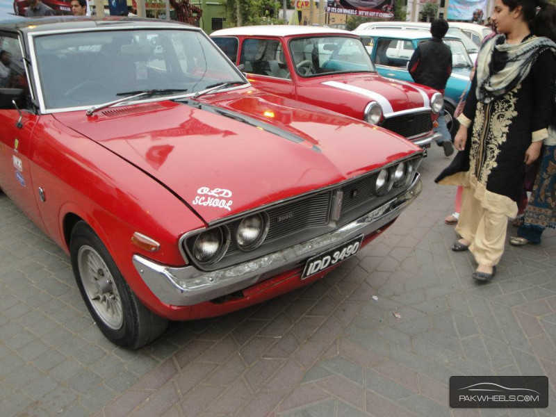 Toyota Mark II - 1973 Red Muscle Image-1