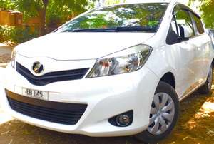 Toyota Vitz - 2015
