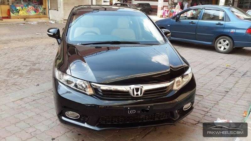 Honda Civic - 2013  Image-1